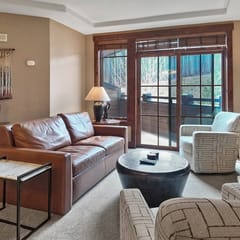 Crystal Peak Lodge — Peak 7 Gondola Views