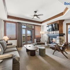 One Ski Hill Place 2BR — gondola views & parking