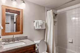 800 Columbine 1BR | Walk to Peak 9 Lifts & Main St | Sleeps 4 - Image 2