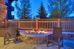 One Ski Hill Place 1BR | Central AC, Spa & Garage | Sleeps 4 - Image 3