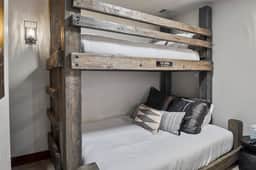 One Ski Hill Place 2BR | Continental Divide Views | Sleeps 6 - Image 5
