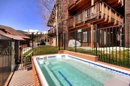 Tyra 4BR Penthouse | Ski-In/Ski-Out, Hot Tubs | Sleeps 12 - Image 3