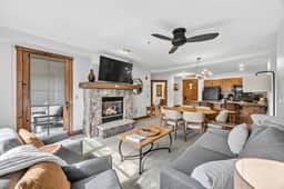 Mountain Thunder Lodge 2BR | Mountain Views, Main St Walk | Sleeps 6 - Image 2