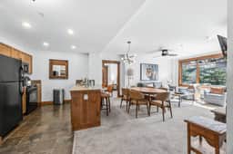 Mountain Thunder Lodge 2BR | Mountain Views, Main St Walk | Sleeps 6 - Image 5