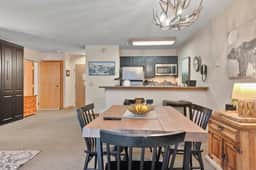 River Mountain Lodge — Full Kitchen + Murphy - Image 4