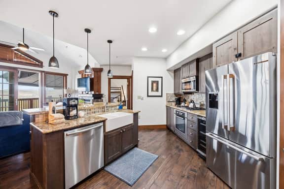 Penthouse at One Ski Hill Place | Peak 8 views - Image 2