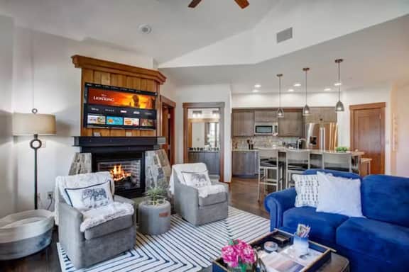 Penthouse at One Ski Hill Place | Peak 8 views - Image 4