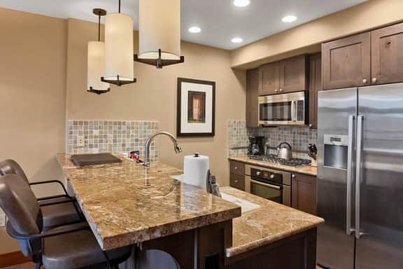 One Ski Hill Place 1BR | Central AC, Spa & Garage | Sleeps 4 - Image 4