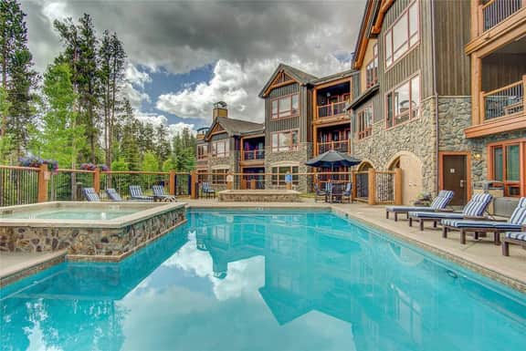 Blue Sky 3BR Penthouse | Peak 9 Gondola & Spa | Sleeps 10 - Image 2