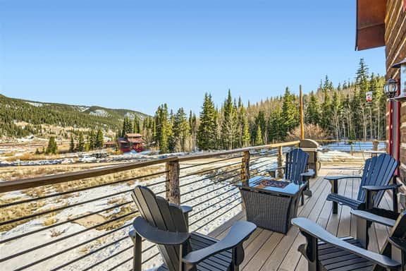 Alma 3BR Cabin | Hot Tub, Arcade Loft, Pet Friendly | Sleeps 6 - Image 2
