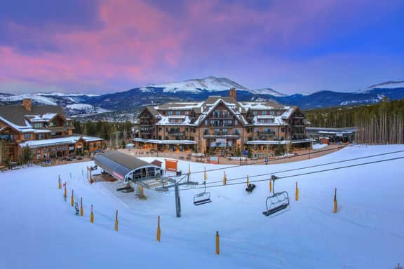 Crystal Peak Lodge — Peak 7 Gondola Views - Image 5