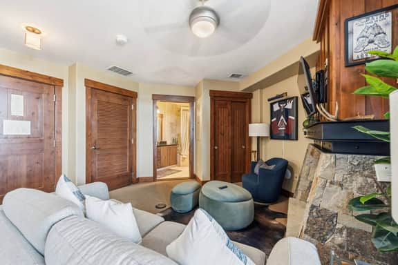 OSHP Studio | Peak 8 Base, Pool & Spa | Sleeps 4 - Image 3