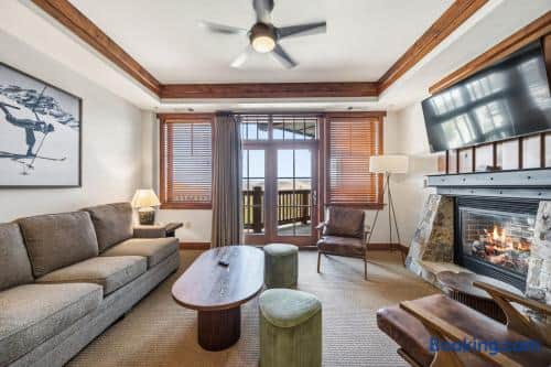 One Ski Hill Place 2BR — gondola views & parking - Image 4